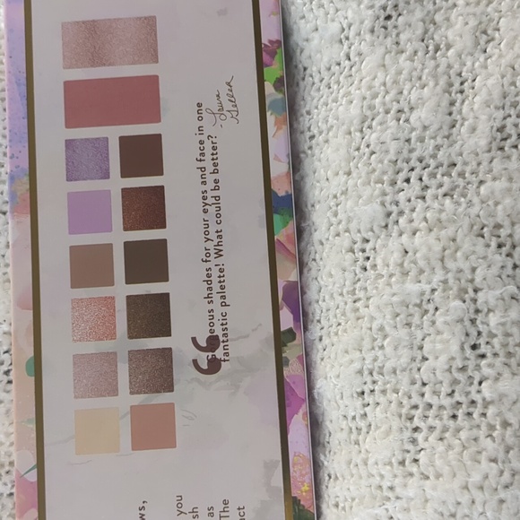Laura Geller Candy Cravings Multi-Face Palette, 17.9g/0.63oz - Picture 6 of 14